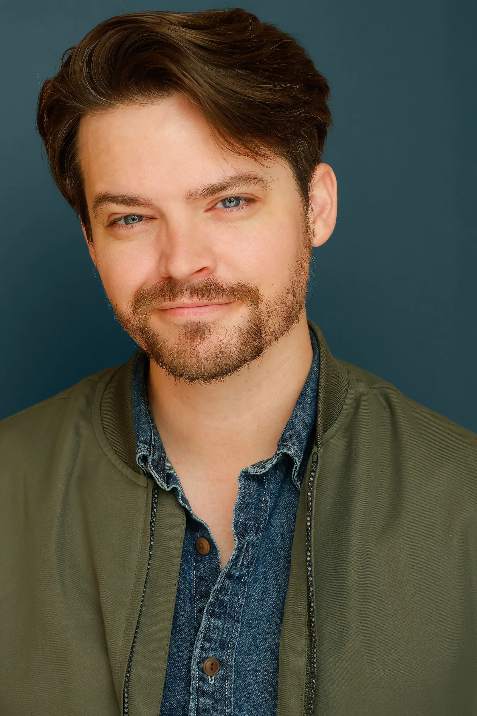 Andrew Russell smiling headshot